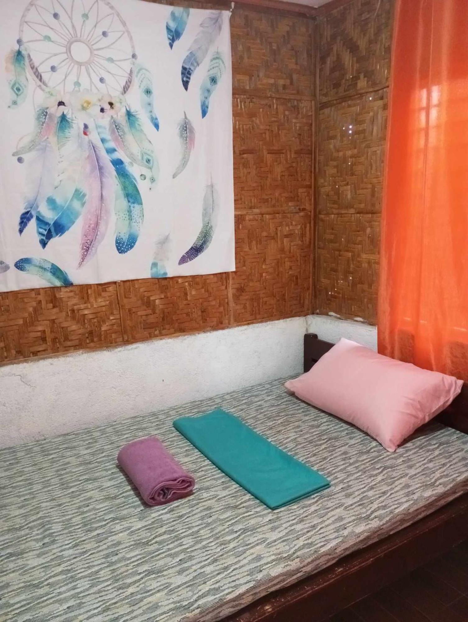 Private Aircon Rooms In Lagkaw Homestay Looc  Exterior photo